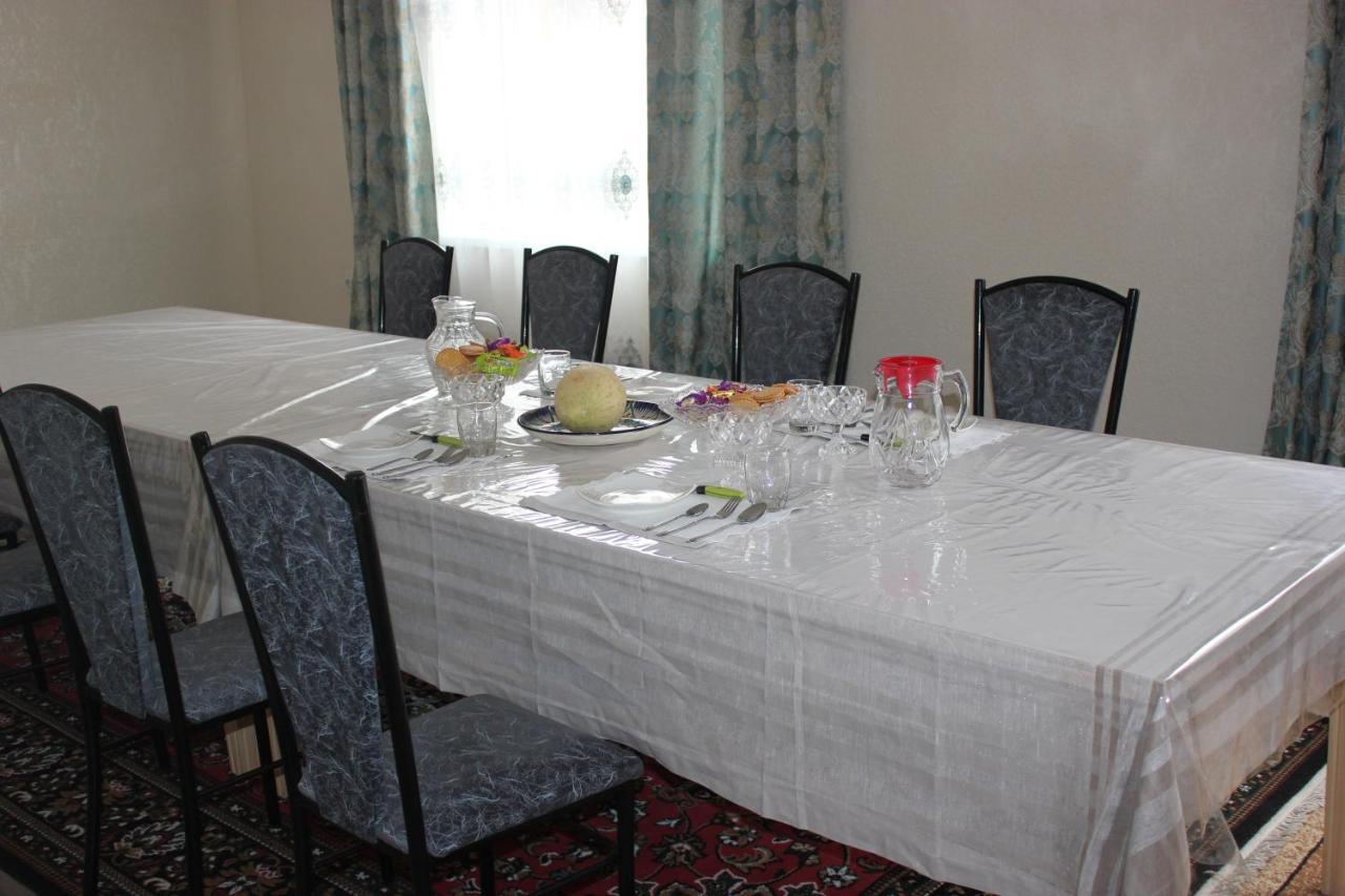 Uz-Anar Guest House Kochkor Kültér fotó