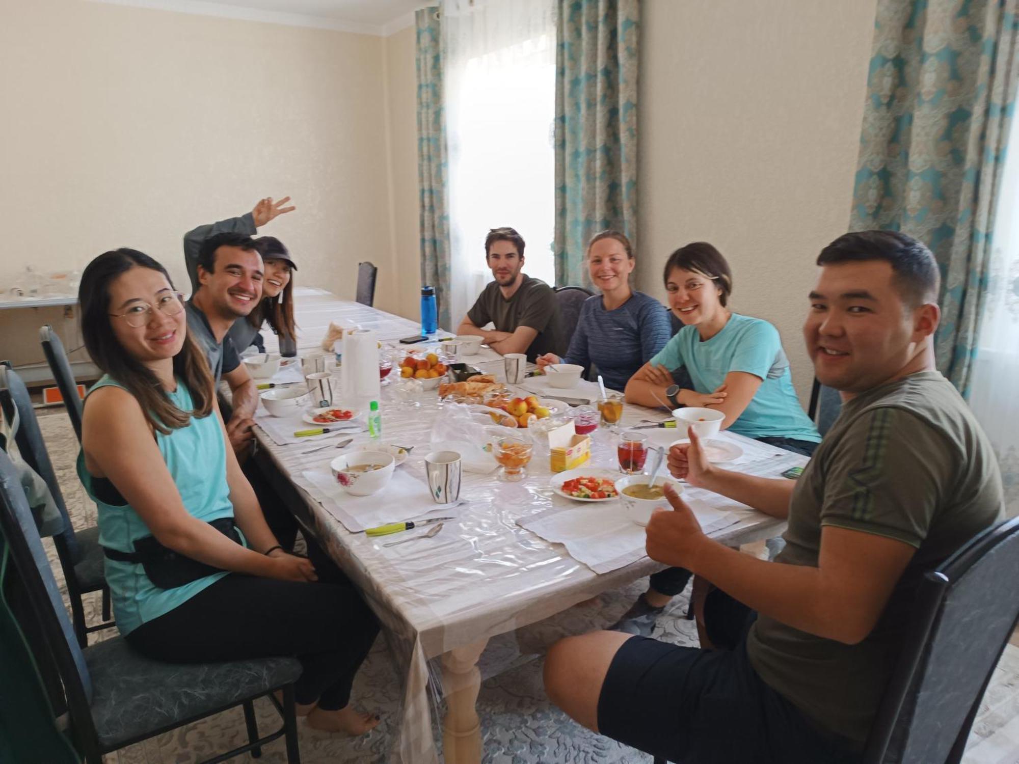Uz-Anar Guest House Kochkor Kültér fotó